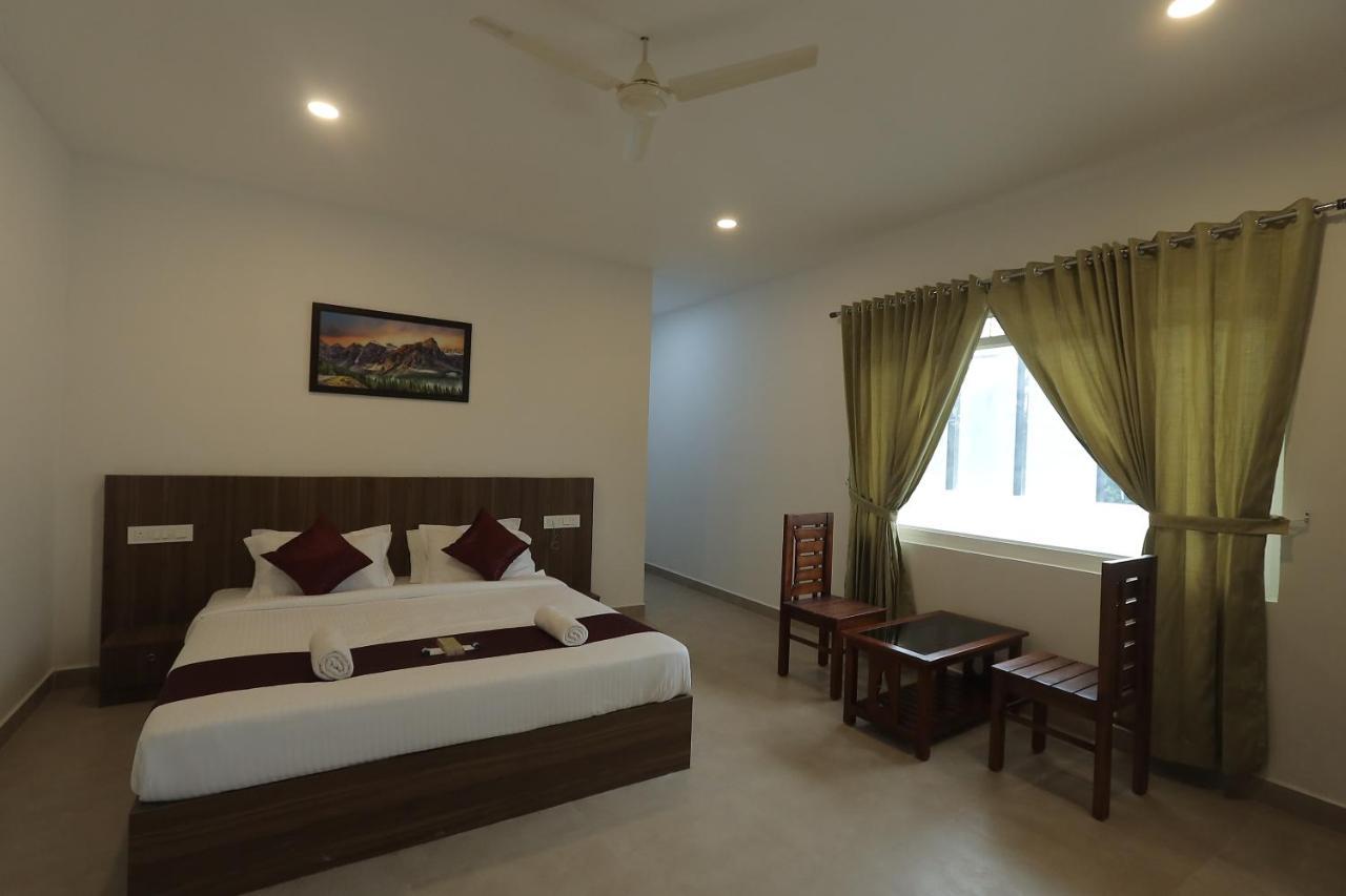 Hotel Dream Suite, Kattappana Exterior foto
